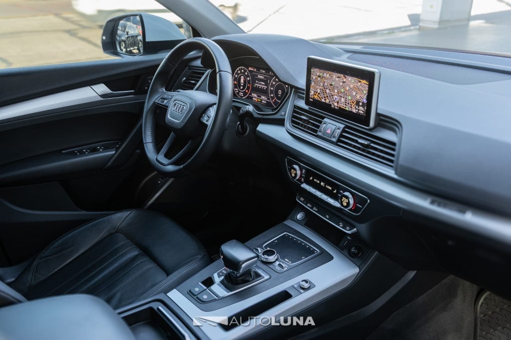 Audi Q5 2.0 T 252HP 45 QUATTRO SPORT S-TRONIC L20