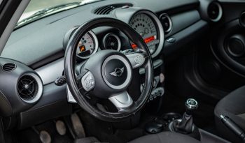 MINI COOPER SEDAN 3 P 2011 full