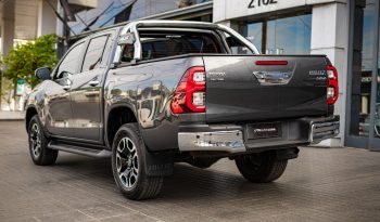 TOYOTA HILUX SRX 4X2 AT 2023 full