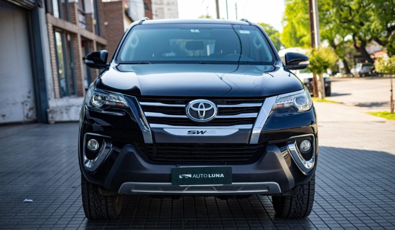 Toyota Hilux SW4 2.8 Srx 177cv 4×4 7as At 2016 full