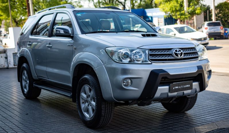 Toyota Hilux SW4 3.0 Srv Cuero I 171cv 4×4 4at 2011 full