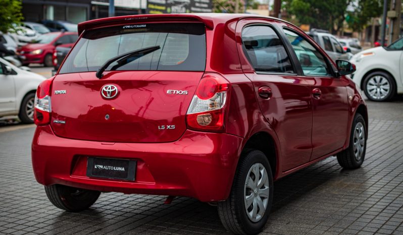 Toyota Etios 1.5 Xs 2016 full