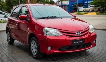 Toyota Etios 1.5 Xs 2016 full