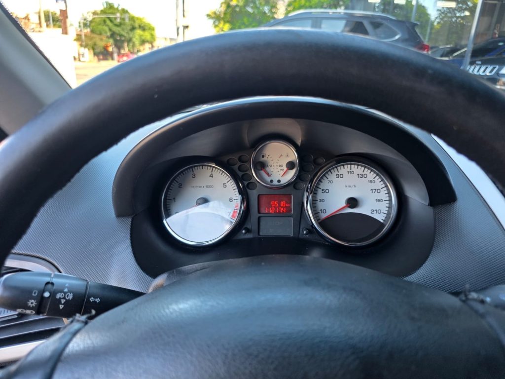 PEUGEOT 207 COMPACT 1.6 5 P XSALLURE